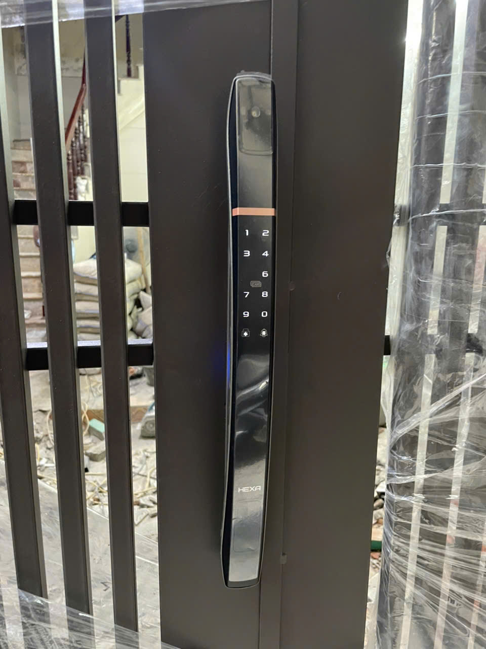 Khóa Cửa Vân Tay Ngoài Trời 4