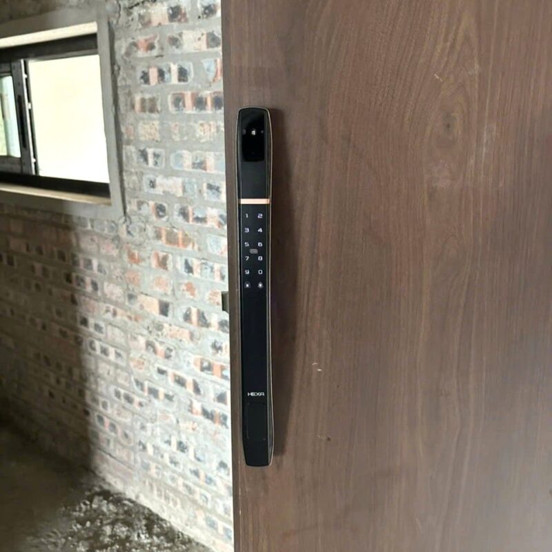 Khóa thông minh nhận diện khuôn mặt 5