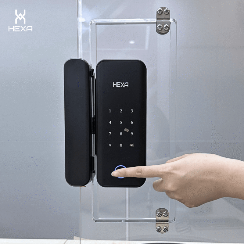 Khóa cửa vân tay giá bao nhiêu 9