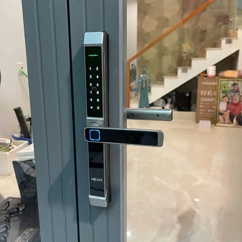 HEXA A100 - mẫu khóa vân tay Bình Dương được yêu thích nhất cho hệ cửa nhôm Xingfa